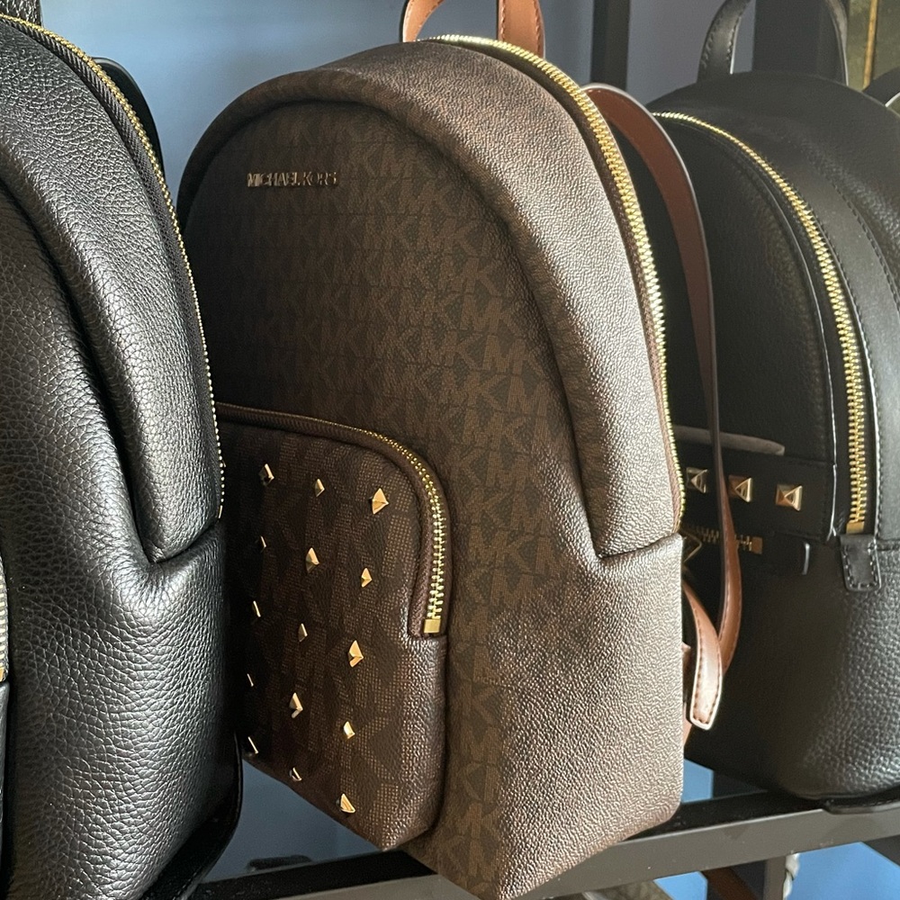 Michael Kors - Picture 4 of 5